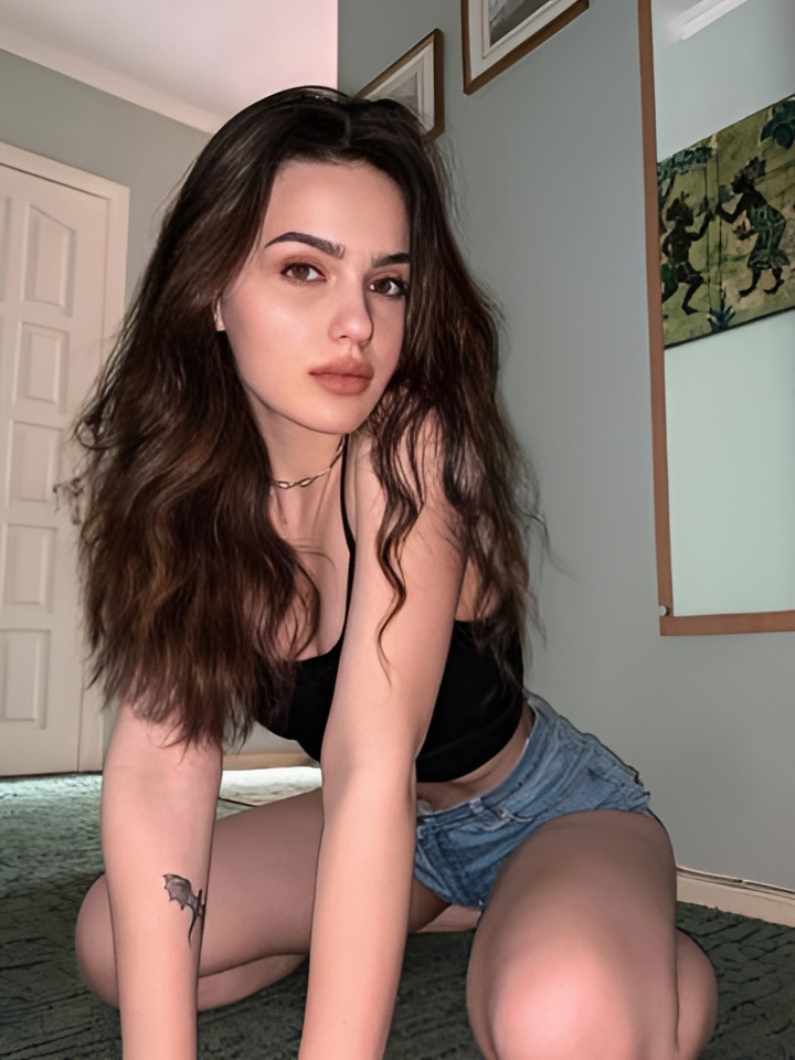 Индивидуалка Устина, доступна для личного знакомства от 10000 руб