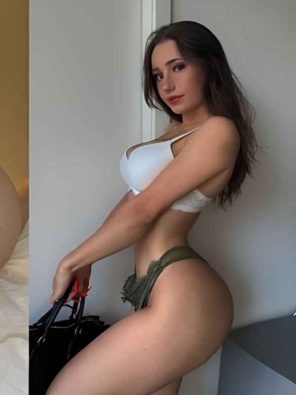 Алена привлекательная девушка из Салавата цена от 2500 руб