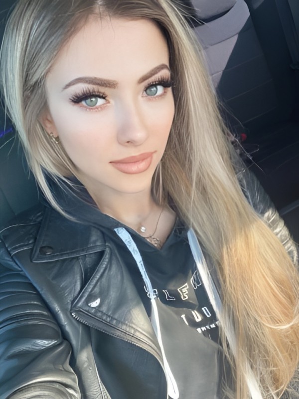 Елена привлекательная девушка из Салавата цена от 5000 руб