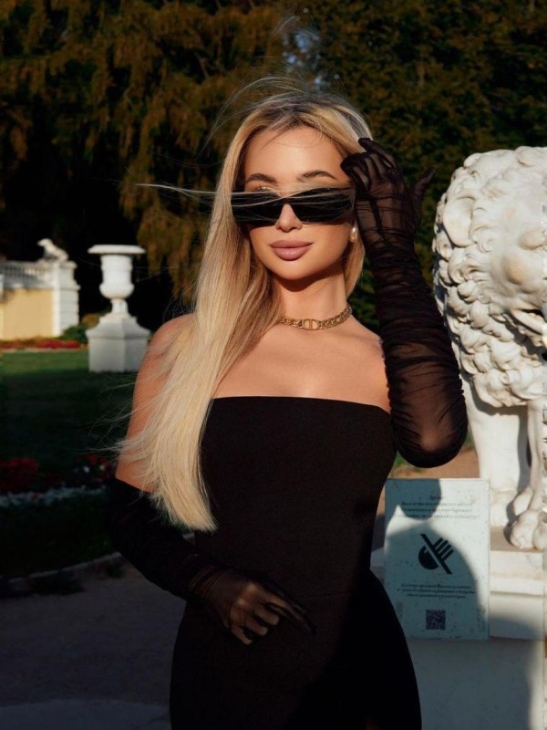 Юлия привлекательная девушка из Салавата цена от 4000 руб